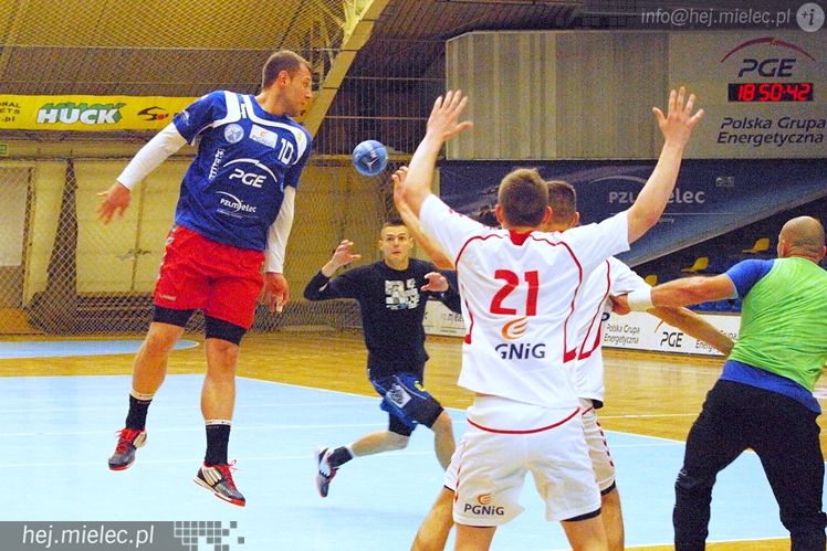 SPR Stal Mielec sparowała z Reprezentacją Polski Juniorów