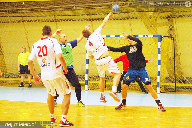 SPR Stal Mielec sparowała z Reprezentacją Polski Juniorów