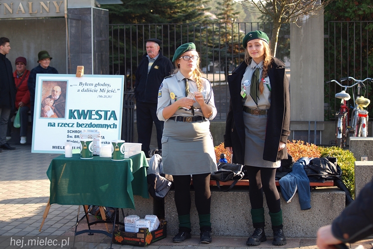 Dzień Wszystkich Świętych na Cmentarzy Komunalnym