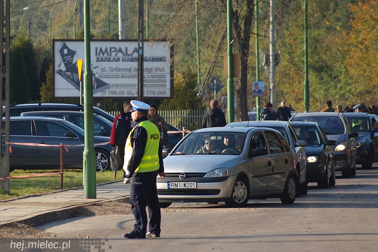 Dzień Wszystkich Świętych na Cmentarzy Komunalnym