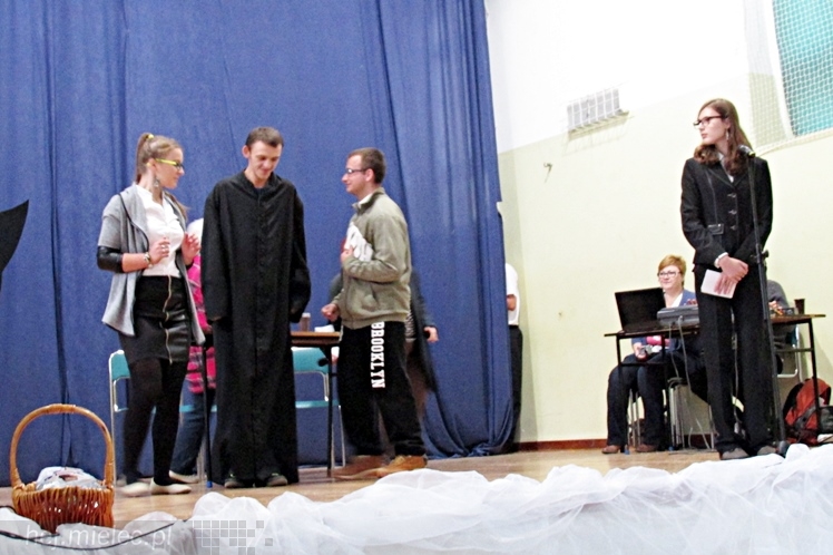 ?Teatrem uskrzydleni?. Piąta edycja Przeglądu Małych Form Teatralnych w Radomyślu Wielkim za nami