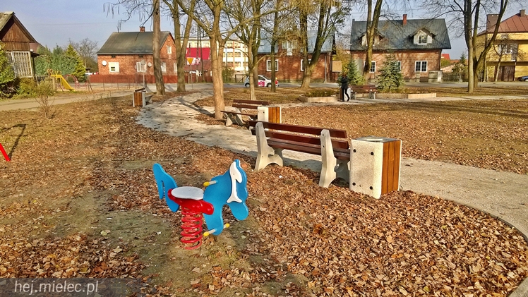 Rynek Rzochowski zyskał nowy wygląd [FOTO]
