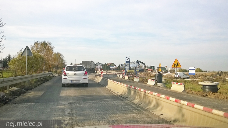 Południowy etap budowy obwodnicy Mielca na finiszu