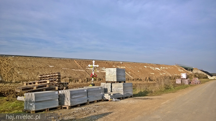 Południowy etap budowy obwodnicy Mielca na finiszu