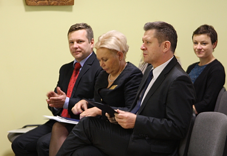 ?Trzeba być czujnym?? i wspierać. Konferencja przeciw wykluczeniu osób z upośledzeniem w SOSW