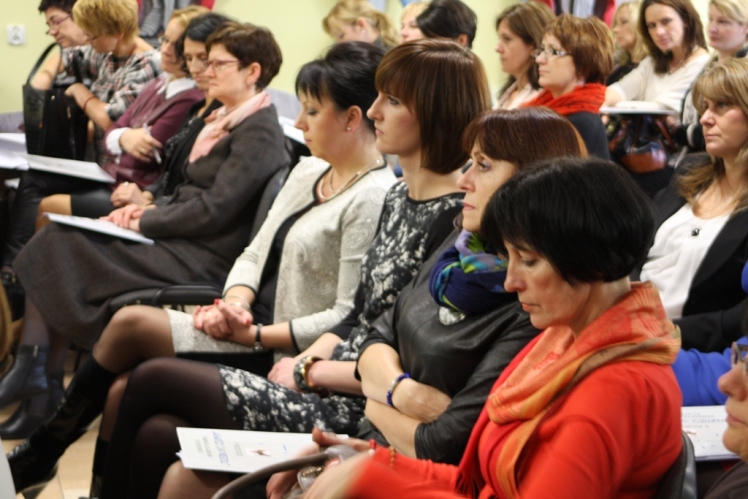 ?Trzeba być czujnym?? i wspierać. Konferencja przeciw wykluczeniu osób z upośledzeniem w SOSW