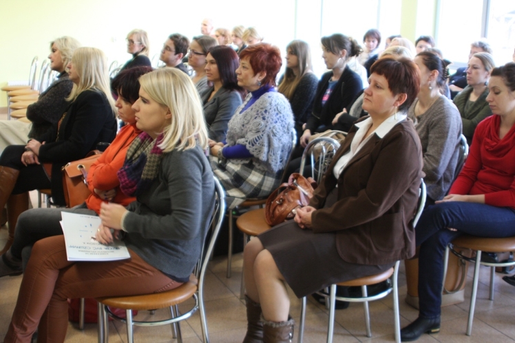 ?Trzeba być czujnym?? i wspierać. Konferencja przeciw wykluczeniu osób z upośledzeniem w SOSW