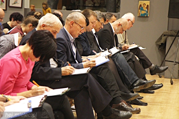 Dyktando Niepodległościowe na 96. Narodowe Święto Niepodległości