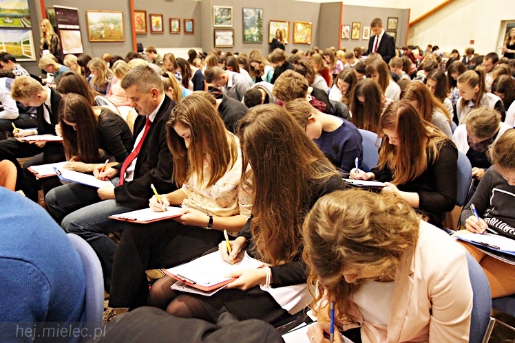 Dyktando Niepodległościowe na 96. Narodowe Święto Niepodległości