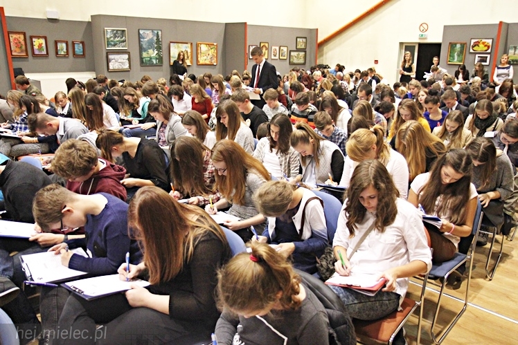 Dyktando Niepodległościowe na 96. Narodowe Święto Niepodległości