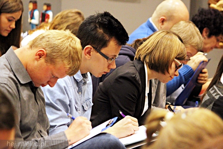 Dyktando Niepodległościowe na 96. Narodowe Święto Niepodległości