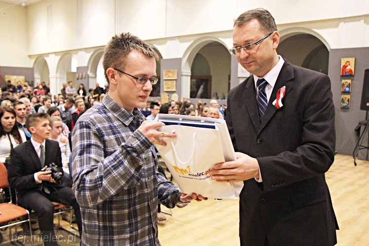 Dyktando Niepodległościowe na 96. Narodowe Święto Niepodległości