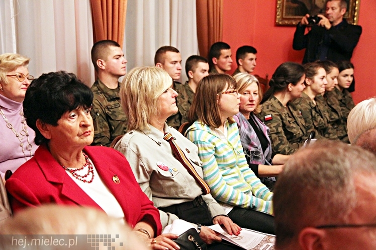 Tradycyjne śpiewanki historyczne - w 100. rocznicę powstania Legionów Polskich
