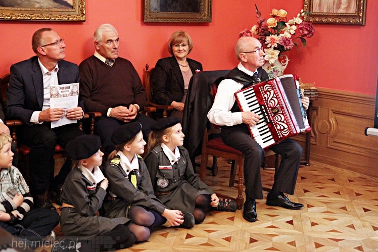 Tradycyjne śpiewanki historyczne - w 100. rocznicę powstania Legionów Polskich