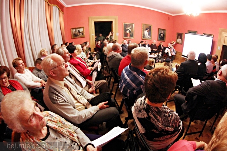 Tradycyjne śpiewanki historyczne - w 100. rocznicę powstania Legionów Polskich