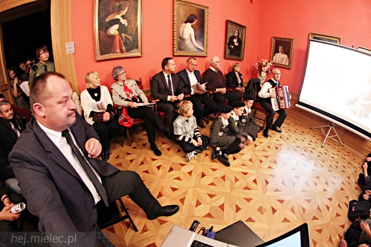 Tradycyjne śpiewanki historyczne - w 100. rocznicę powstania Legionów Polskich