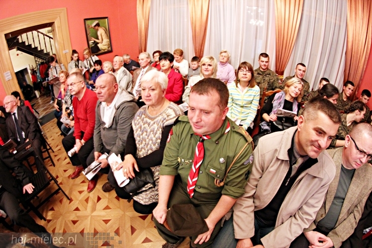 Tradycyjne śpiewanki historyczne - w 100. rocznicę powstania Legionów Polskich