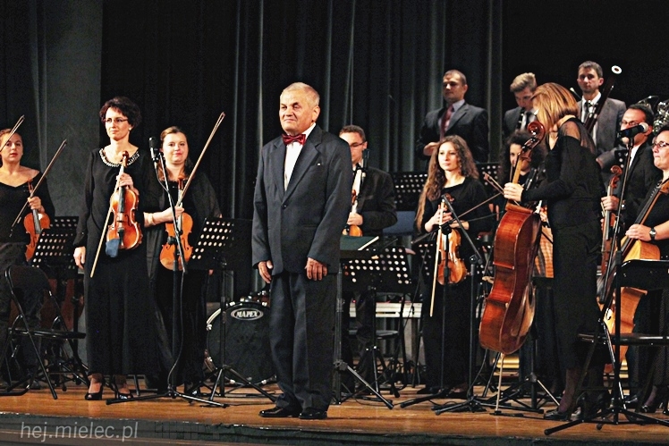Koncert Niepodległościowy 2014 Mieleckiej Orkiestry Kameralnej