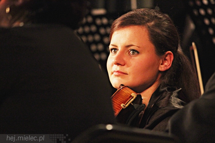 Koncert Niepodległościowy 2014 Mieleckiej Orkiestry Kameralnej