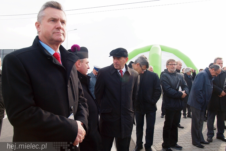 Most na Wiśle oficjalnie otwarty. ?To historyczna chwila dla obu regionów?