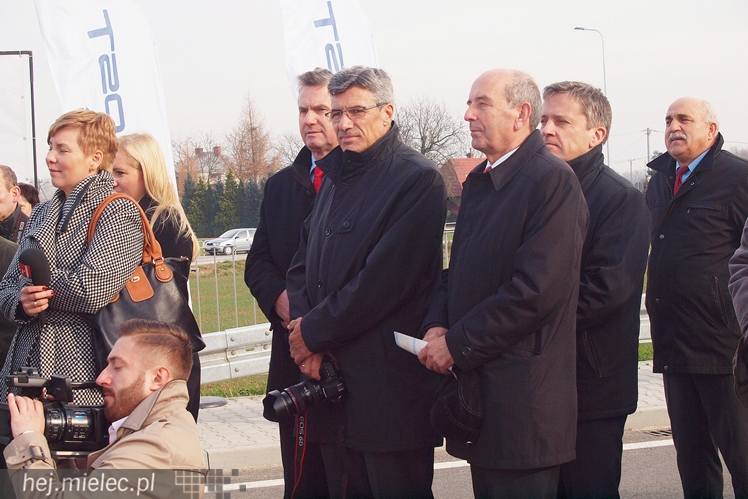 Most na Wiśle oficjalnie otwarty. ?To historyczna chwila dla obu regionów?