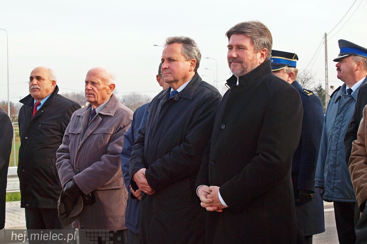 Most na Wiśle oficjalnie otwarty. ?To historyczna chwila dla obu regionów?