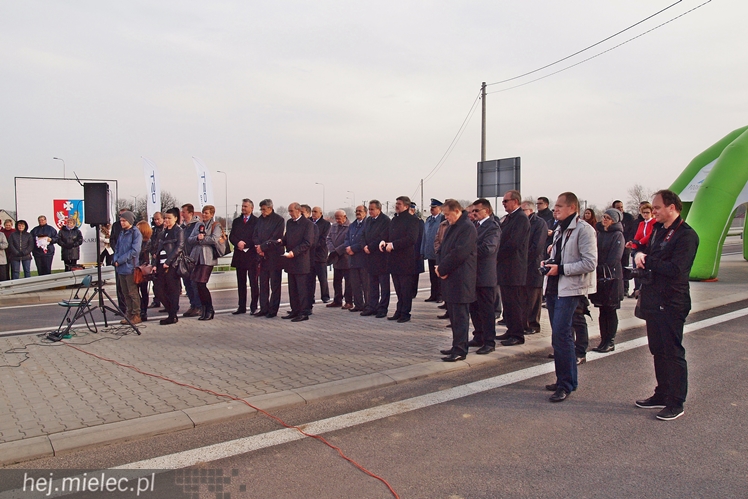 Most na Wiśle oficjalnie otwarty. ?To historyczna chwila dla obu regionów?