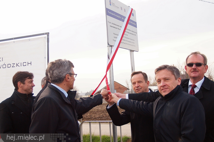 Most na Wiśle oficjalnie otwarty. ?To historyczna chwila dla obu regionów?