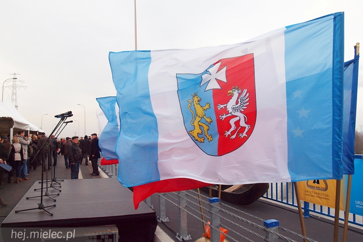 Most na Wiśle oficjalnie otwarty. ?To historyczna chwila dla obu regionów?