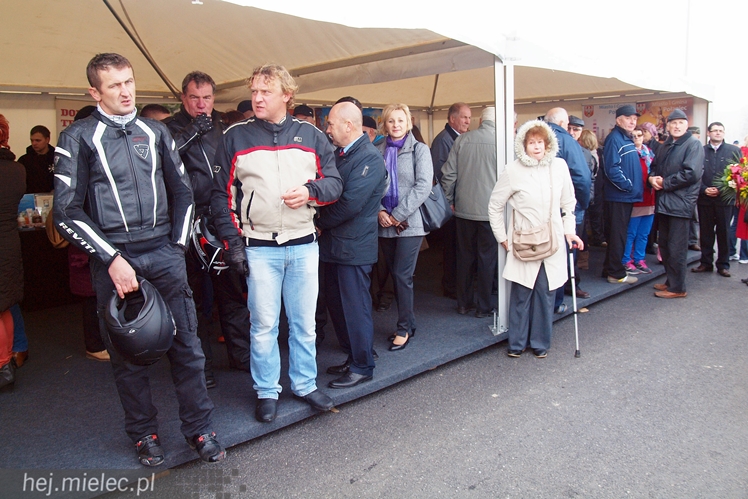 Most na Wiśle oficjalnie otwarty. ?To historyczna chwila dla obu regionów?