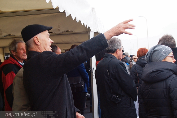 Most na Wiśle oficjalnie otwarty. ?To historyczna chwila dla obu regionów?