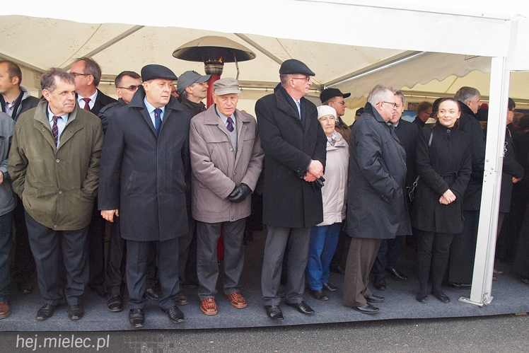 Most na Wiśle oficjalnie otwarty. ?To historyczna chwila dla obu regionów?