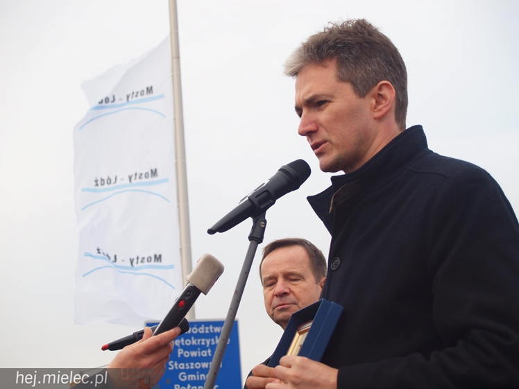 Most na Wiśle oficjalnie otwarty. ?To historyczna chwila dla obu regionów?