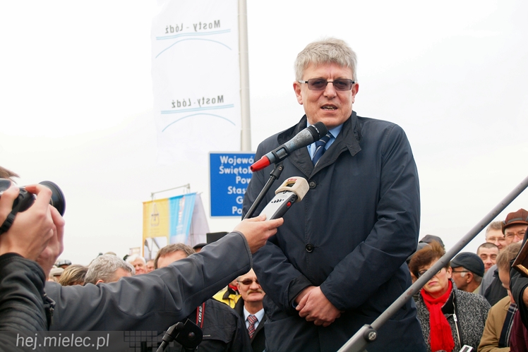 Most na Wiśle oficjalnie otwarty. ?To historyczna chwila dla obu regionów?