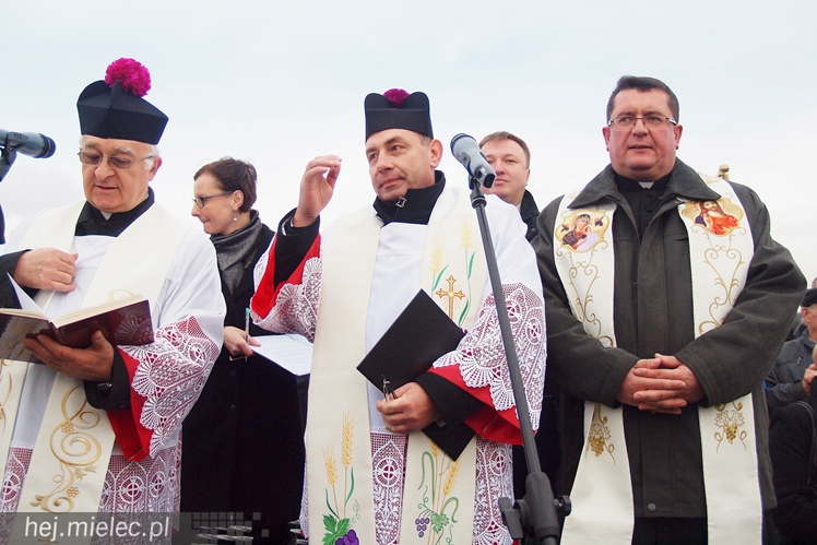Most na Wiśle oficjalnie otwarty. ?To historyczna chwila dla obu regionów?