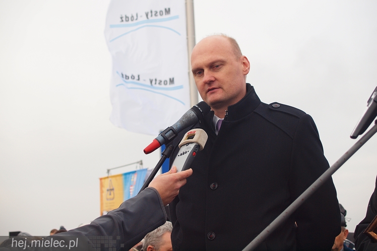 Most na Wiśle oficjalnie otwarty. ?To historyczna chwila dla obu regionów?