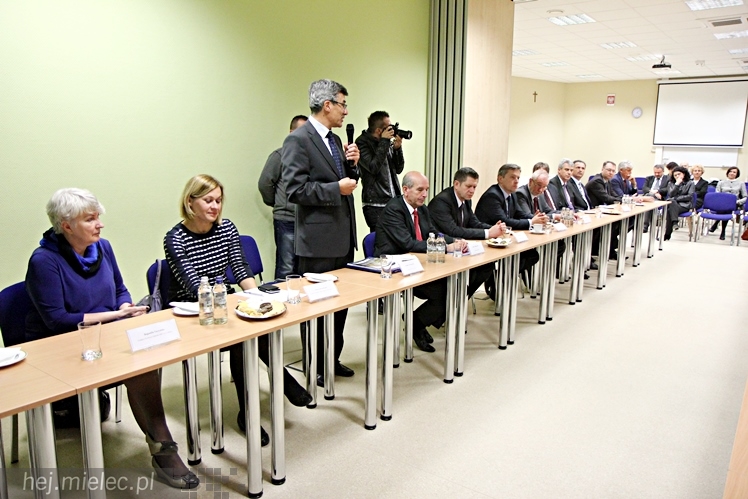 Minister edukacji narodowej Joanna Kluzik-Rostkowska w Mielcu