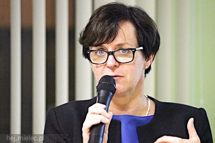 Minister edukacji narodowej Joanna Kluzik-Rostkowska w Mielcu