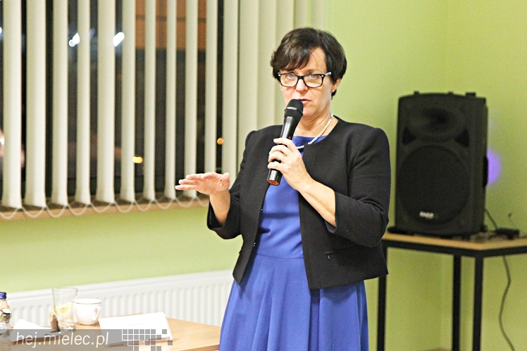 Minister edukacji narodowej Joanna Kluzik-Rostkowska w Mielcu