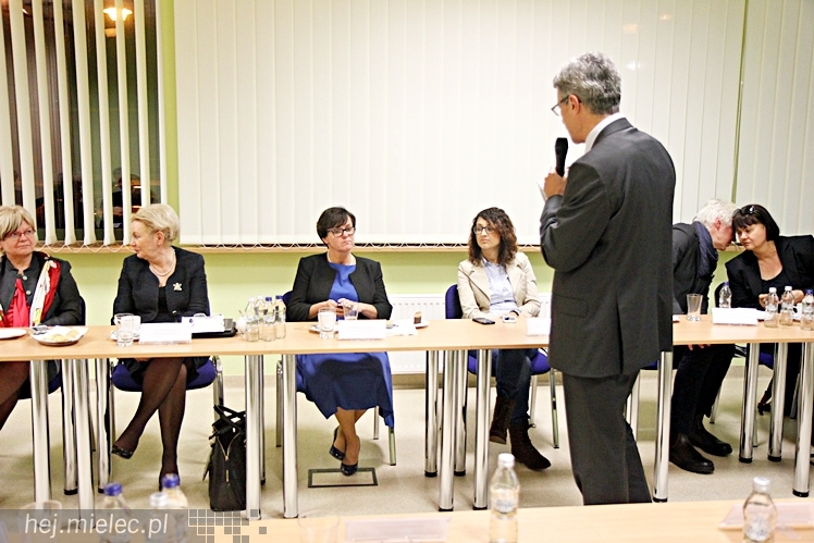 Minister edukacji narodowej Joanna Kluzik-Rostkowska w Mielcu