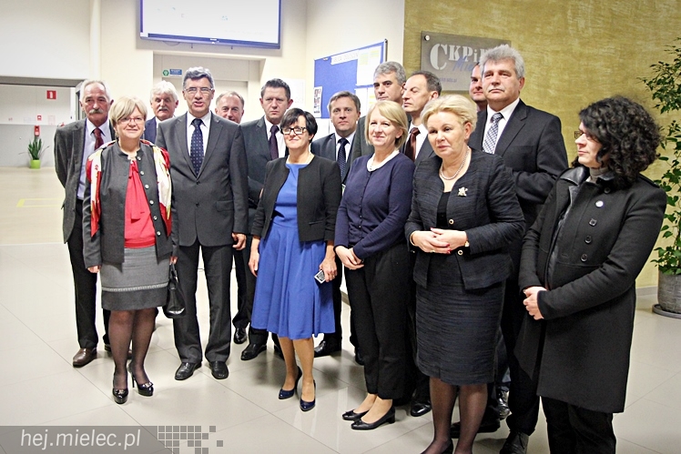 Minister edukacji narodowej Joanna Kluzik-Rostkowska w Mielcu