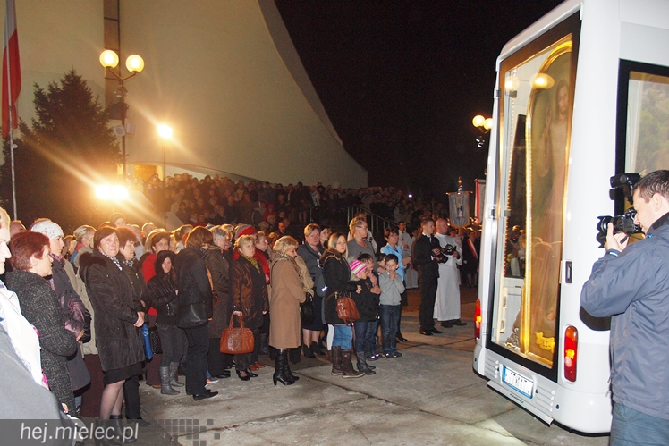 Peregrynacja Obrazu Jezusa Miłosiernego oraz relikwii św. Siostry Faustyny i św. Jana Pawła II