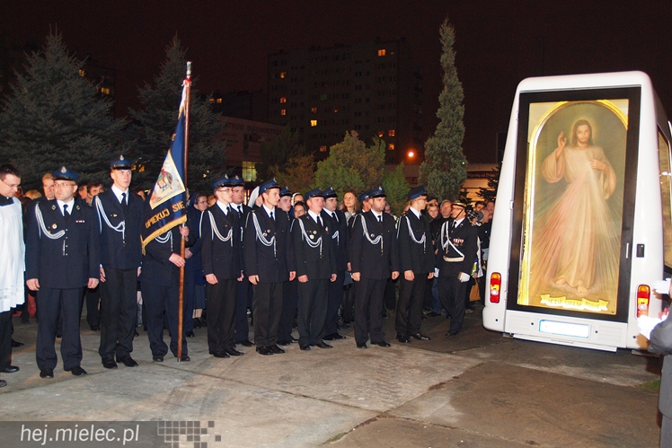 Peregrynacja Obrazu Jezusa Miłosiernego oraz relikwii św. Siostry Faustyny i św. Jana Pawła II
