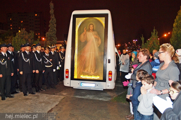 Peregrynacja Obrazu Jezusa Miłosiernego oraz relikwii św. Siostry Faustyny i św. Jana Pawła II