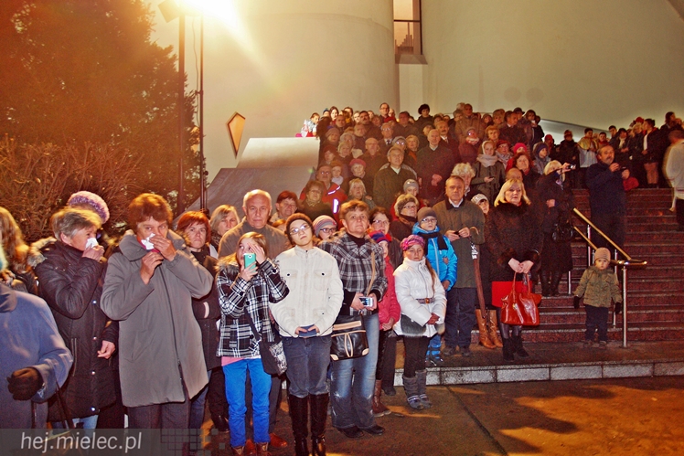Peregrynacja Obrazu Jezusa Miłosiernego oraz relikwii św. Siostry Faustyny i św. Jana Pawła II