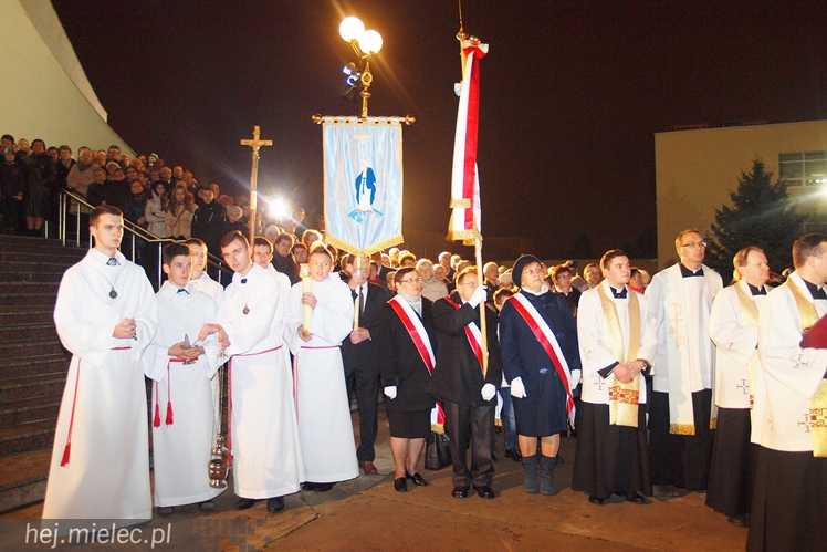 Peregrynacja Obrazu Jezusa Miłosiernego oraz relikwii św. Siostry Faustyny i św. Jana Pawła II