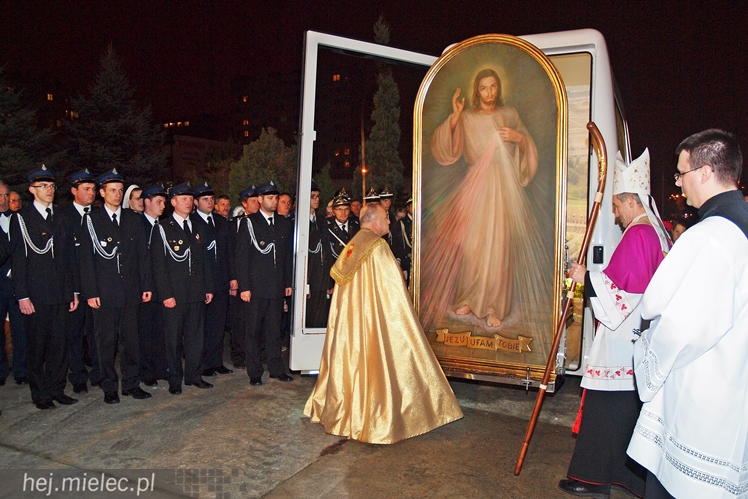 Peregrynacja Obrazu Jezusa Miłosiernego oraz relikwii św. Siostry Faustyny i św. Jana Pawła II