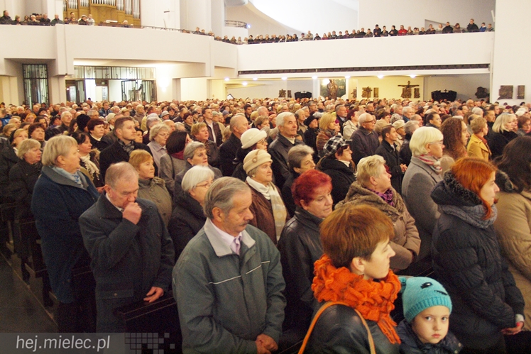 Peregrynacja Obrazu Jezusa Miłosiernego oraz relikwii św. Siostry Faustyny i św. Jana Pawła II