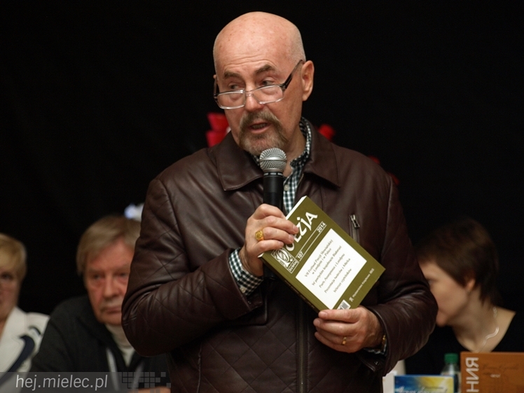 Festiwal Poezji Słowiańskiej z przystankiem w Mielcu. Swoje utwory zaprezentowali polscy i zagraniczni twórcy