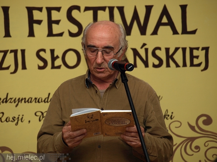 Festiwal Poezji Słowiańskiej z przystankiem w Mielcu. Swoje utwory zaprezentowali polscy i zagraniczni twórcy